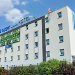 Ibis Budget Marne La Vallee Combault 2*