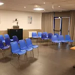 Ibis Budget Marne La Vallee Combault 2* Понто-Комбо