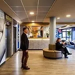 Ibis Budget Marne La Vallee Combault Отель Понто-Комбо
