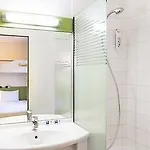 Отель Ibis Budget Marne La Vallee Combault 2*