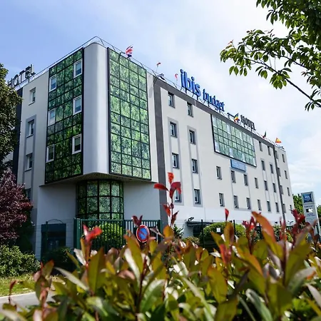 Hotel Ibis Budget Marne La Vallee Combault 2*
