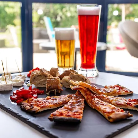 Hotel Ibis Budget Marne La Vallée Combault 2*