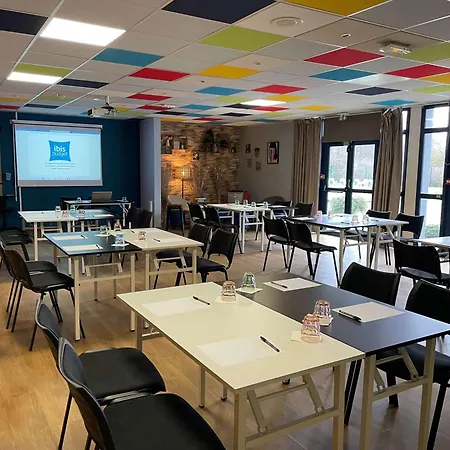 Hotel Ibis Budget Marne La Vallee Combault