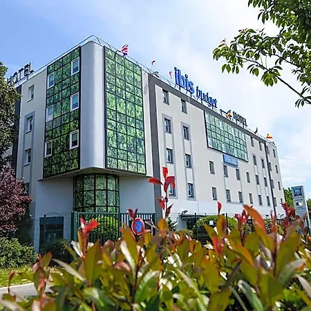 Ibis Budget Marne La Vallee Combault Otel
