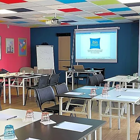 Ibis Budget Marne La Vallee Combault Szálloda 2*