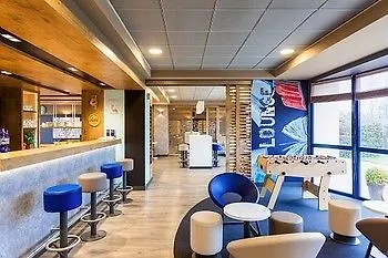 Hotel Ibis Budget Marne La Vallee Combault 2*